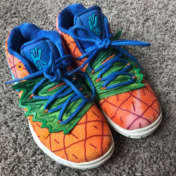 kids kyrie 5 spongebob